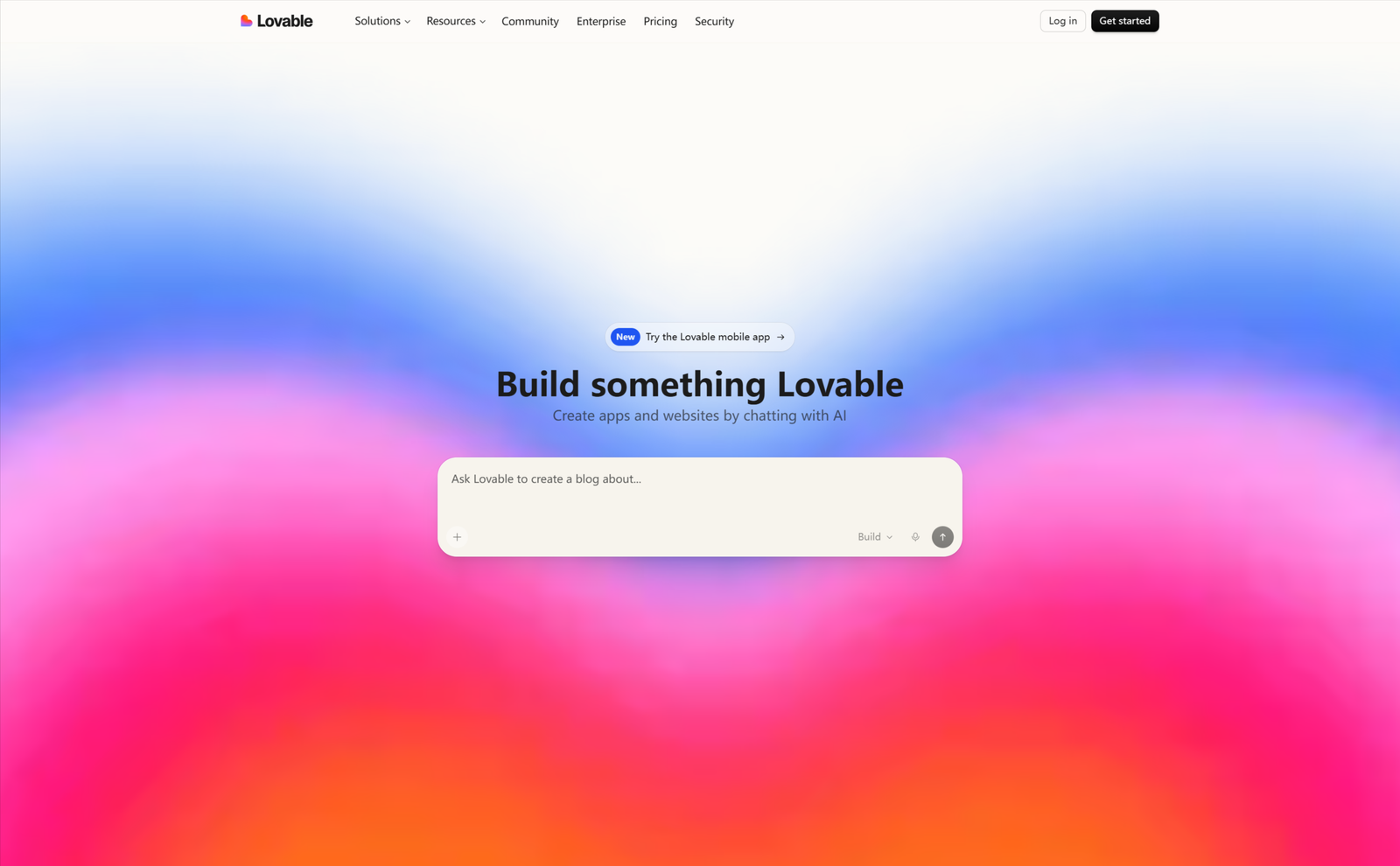 채팅을 통해 실시간으로 React/Next.js 웹 앱 소스 코드를 생성하는 Lovable의 AI 프로토타이핑 화면